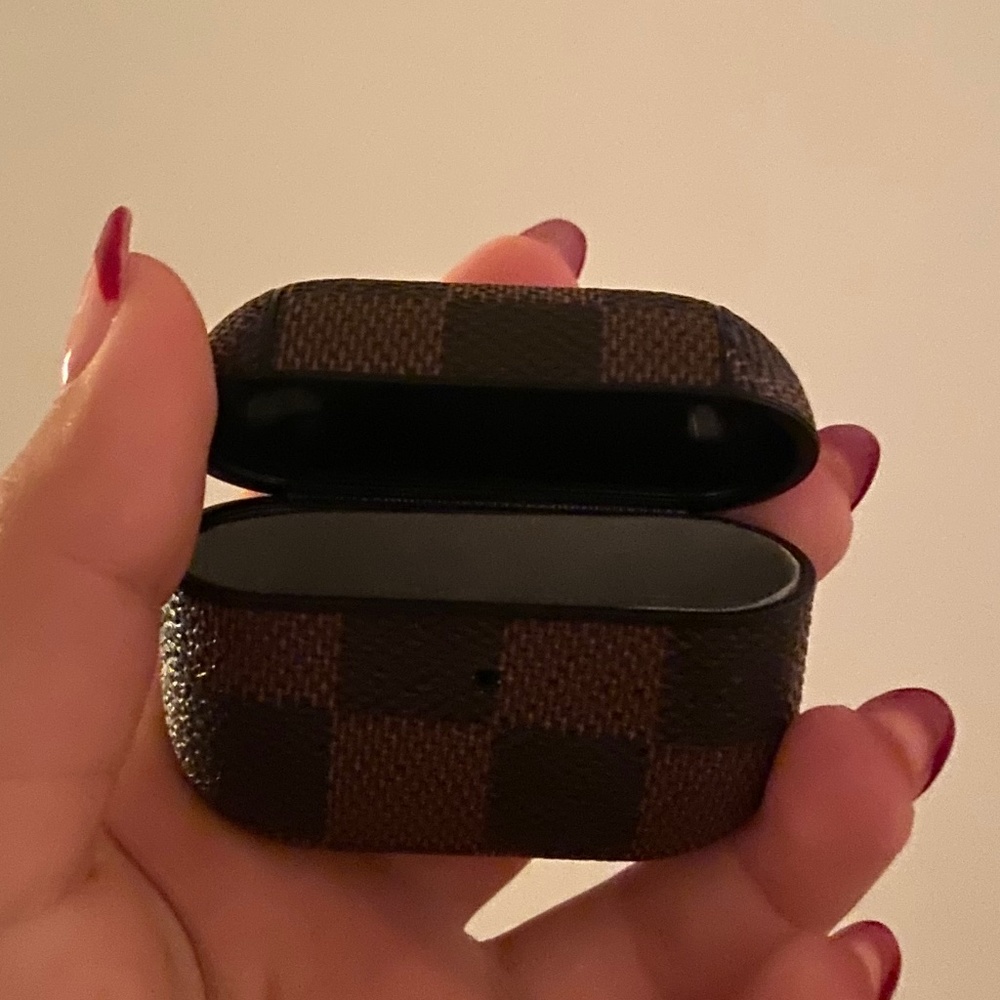 Airpods’s case